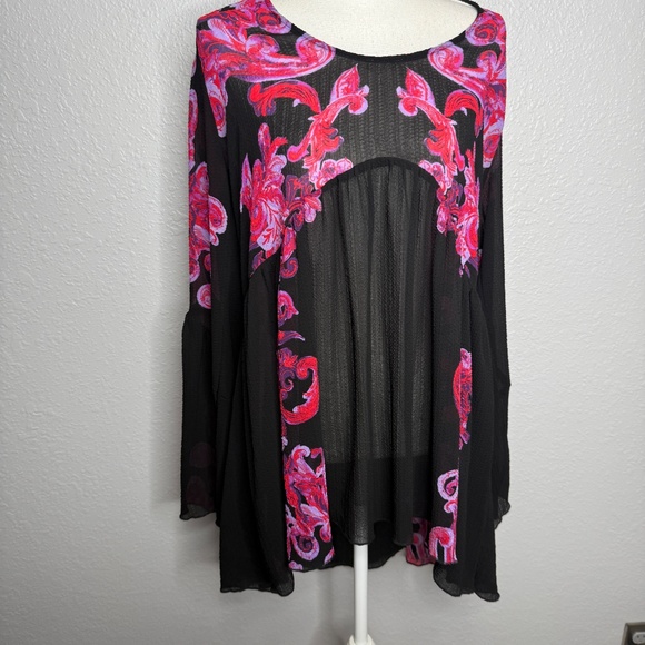 Free People  Intimately  Printed Symphony Sheer Tunic dress. Medium -cp - Picture 4 of 12